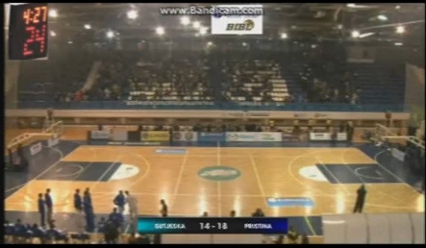 ВИДЕО: Освета за прозивање Срба, навијачи у Никшићу скандирали Убиј шиптара!